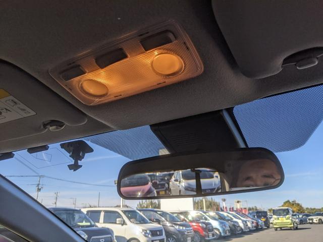 アクア Ｓスタイルブラック　純正ナビ　パノラミックビューモニター　フルセグ　ｂｌｕｅｔｏｏｔｈ　ＣＤ衝突軽減ブレーキ　コーナーセンサー　ＬＥＤヘッドライト　オートハイビーム（26枚目）