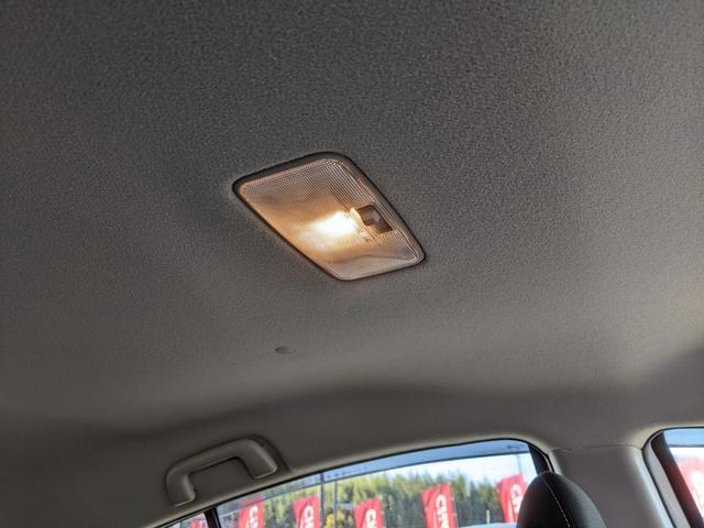 アクア Ｓスタイルブラック　純正ナビ　パノラミックビューモニター　フルセグ　ｂｌｕｅｔｏｏｔｈ　ＣＤ衝突軽減ブレーキ　コーナーセンサー　ＬＥＤヘッドライト　オートハイビーム（29枚目）