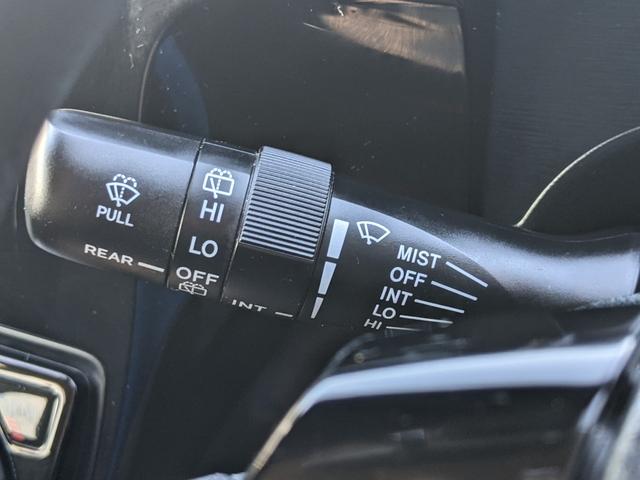 アクア Ｓスタイルブラック　純正ナビ　パノラミックビューモニター　フルセグ　ｂｌｕｅｔｏｏｔｈ　ＣＤ衝突軽減ブレーキ　コーナーセンサー　ＬＥＤヘッドライト　オートハイビーム（31枚目）