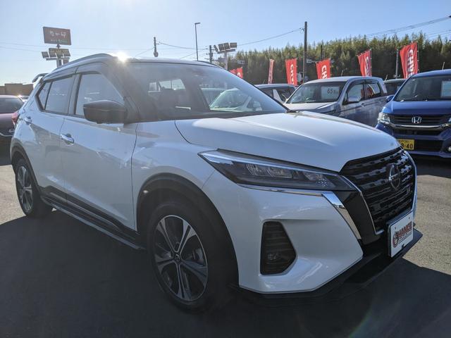 キックス Ｘ　シートヒーター　ステアリングヒーター　レーダークルーズコントロール　レーンアシスト　ＬＥＤヘッドライト　純正１７インチアルミホイール（5枚目）