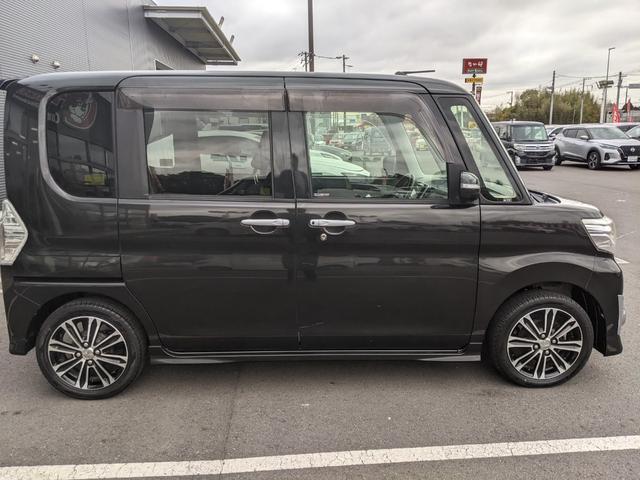 タント カスタムＲＳ　ＳＡ　両側パワースライドドア　純正ナビ　バックカメラ　フルセグｂｌｕｅｔｏｏｔｈ　ＣＤ　ＤＶＤ　ＵＳＢ　純正１５インチアルミホイール　ＬＥＤヘッドライト　フォグランプ　オートライト（5枚目）