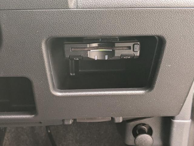 タント カスタムＲＳ　ＳＡ　両側パワースライドドア　純正ナビ　バックカメラ　フルセグｂｌｕｅｔｏｏｔｈ　ＣＤ　ＤＶＤ　ＵＳＢ　純正１５インチアルミホイール　ＬＥＤヘッドライト　フォグランプ　オートライト（21枚目）