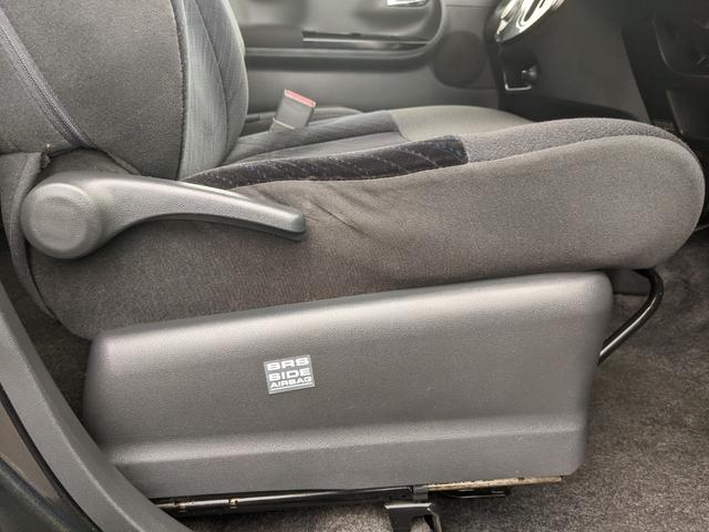 タント カスタムＲＳ　ＳＡ　両側パワースライドドア　純正ナビ　バックカメラ　フルセグｂｌｕｅｔｏｏｔｈ　ＣＤ　ＤＶＤ　ＵＳＢ　純正１５インチアルミホイール　ＬＥＤヘッドライト　フォグランプ　オートライト（32枚目）