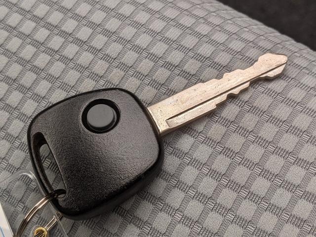 アルト Ｌ　ＣＤ　アイドリングストップ　シートヒーター　衝突軽減ブレーキ　横滑り防止装置　キーレス（25枚目）