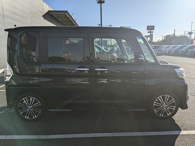 タント カスタムＲＳ　トップエディションＳＡ　両側パワースライドドア　純正８インチナビ　バックカメラ　フルセグｂｌｕｅｔｏｏｔｈ　ＣＤ　ＤＶＤ　衝突軽減ブレーキ　ターボ　ＨＤＭｉ　ＵＳＢ　ＬＥＤヘッドライト（6枚目）