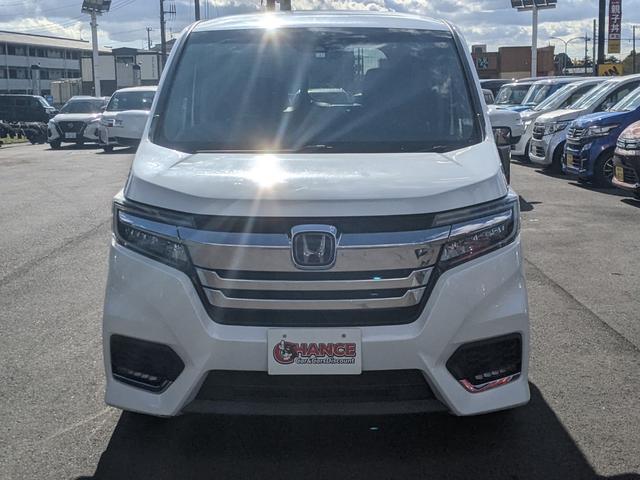 ステップワゴンスパーダ スパーダハイブリッド　Ｇ　ホンダセンシング　両側パワースライドドア　純正９インチインターナビ　フルセグＴＶｂｌｕｅｔｏｏｔｈ　ＣＤ　ＤＶＤ　バックカメラ　フリップダウンモニター　ＬＥＤヘッドライト　レーダークルーズコントロール（3枚目）