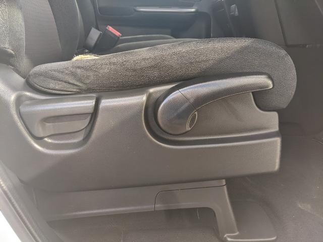 ステップワゴンスパーダ スパーダハイブリッド　Ｇ　ホンダセンシング　両側パワースライドドア　純正９インチインターナビ　フルセグＴＶｂｌｕｅｔｏｏｔｈ　ＣＤ　ＤＶＤ　バックカメラ　フリップダウンモニター　ＬＥＤヘッドライト　レーダークルーズコントロール（37枚目）