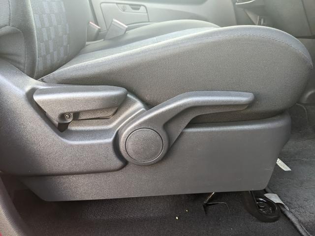 デイズ ハイウェイスター　Ｇターボプロパイロットエディション　純正９インチナビ　アラウンドビューモニター　ｂｌｕｅｔｏｏｔｈ　ＣＤ　ＤＶＤ　ＬＥＤヘッドライト　フォグランプ　レーダークルーズコントロール衝突軽減ブレーキ　純正１５インチアルミホイール（35枚目）