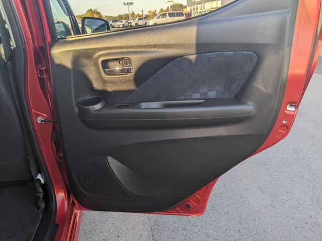 デイズ ハイウェイスター　Ｇターボプロパイロットエディション　純正９インチナビ　アラウンドビューモニター　ｂｌｕｅｔｏｏｔｈ　ＣＤ　ＤＶＤ　ＬＥＤヘッドライト　フォグランプ　レーダークルーズコントロール衝突軽減ブレーキ　純正１５インチアルミホイール（37枚目）