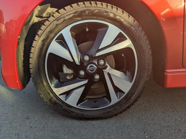 デイズ ハイウェイスター　Ｇターボプロパイロットエディション　純正９インチナビ　アラウンドビューモニター　ｂｌｕｅｔｏｏｔｈ　ＣＤ　ＤＶＤ　ＬＥＤヘッドライト　フォグランプ　レーダークルーズコントロール衝突軽減ブレーキ　純正１５インチアルミホイール（50枚目）