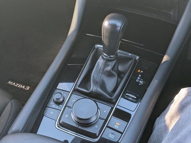 ＭＡＺＤＡ３ファストバック ２０Ｓプロアクティブ　ツーリングセレクション　純正ナビ　地デジＴＶ　ＥＴＣ　パワーシート　シートヒーター　ステアリングヒーター　ＣＤ　ＤＶＤ　ｂｌｕｅｔｏｏｔｈ　ＵＳＢ　ＨＤＭＩ　バックカメラ　レーダークルーズコントロール　純正１８インチアルミ（23枚目）