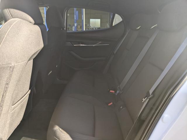 ＭＡＺＤＡ３ファストバック ２０Ｓプロアクティブ　ツーリングセレクション　純正ナビ　地デジＴＶ　ＥＴＣ　パワーシート　シートヒーター　ステアリングヒーター　ＣＤ　ＤＶＤ　ｂｌｕｅｔｏｏｔｈ　ＵＳＢ　ＨＤＭＩ　バックカメラ　レーダークルーズコントロール　純正１８インチアルミ（46枚目）