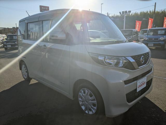 ルークス X 両側パワースライドドア 純正9インチナビ アラウンドビューモニター CD DVD フルセグTV コーナーセンサー 電動格納ミラー オートライト(5枚目)