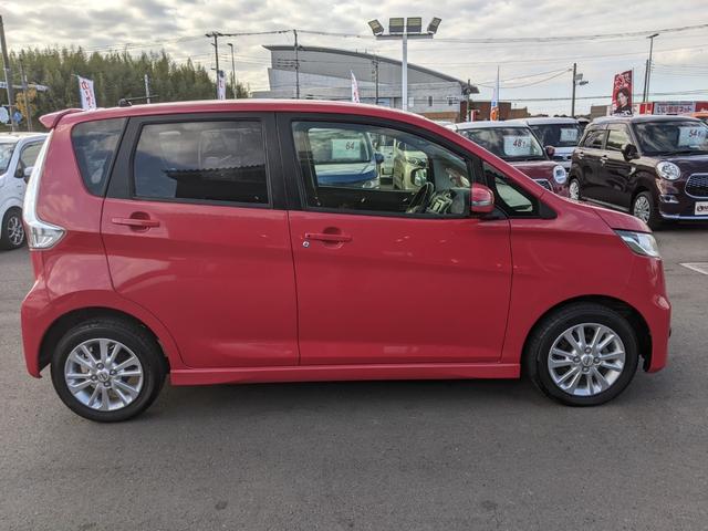 デイズ ハイウェイスターＸ　Ｖセレクション＋セーフティＩＩ　純正ナビ　Ｂｌｕｅｔｏｏｔｈ　Ｂカメラ　全方位カメラ　ＣＤ　ＤＶＤ　フルセグＴＶ　衝突被害軽減ブレーキ　横滑り防止　アイドリングストップ　電動格納ミラー　スマートキー　フォグランプ　純正１４インチＡＷ（6枚目）