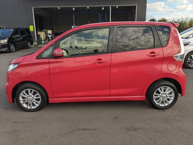 デイズ ハイウェイスターＸ　Ｖセレクション＋セーフティＩＩ　純正ナビ　Ｂｌｕｅｔｏｏｔｈ　Ｂカメラ　全方位カメラ　ＣＤ　ＤＶＤ　フルセグＴＶ　衝突被害軽減ブレーキ　横滑り防止　アイドリングストップ　電動格納ミラー　スマートキー　フォグランプ　純正１４インチＡＷ（10枚目）