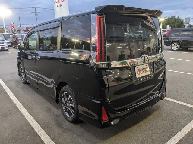 ノア Si ダブルバイビーII 純正ナビ Bカメラ Bluetooth 両側パワースライドドア 前ドラレコ フルセグTV CD 衝突被害軽減ブレーキ 横滑り防止 レーンアシスト LEDヘッドライト フォグランプ 純正16インチAW(9枚目)