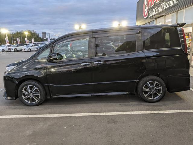 ノア Si ダブルバイビーII 純正ナビ Bカメラ Bluetooth 両側パワースライドドア 前ドラレコ フルセグTV CD 衝突被害軽減ブレーキ 横滑り防止 レーンアシスト LEDヘッドライト フォグランプ 純正16インチAW(10枚目)