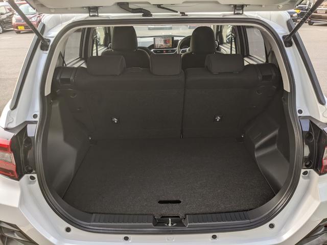 ロッキー Ｇ　純正エアロ　ディスプレイオーディオ　フルセグＴＶ　Ｂｌｕｅｔｏｏｔｈ　Ｂカメラ　レーダークルーズコントロール　衝突被害軽減ブレーキ　コーナーセンサー　ＬＥＤヘッドライト　純正１７インチＡＷ（40枚目）