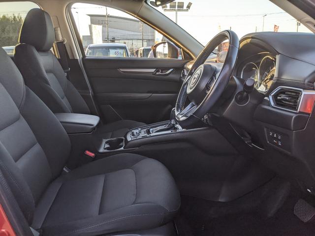 ＣＸ－５ ＸＤ　プロアクティブ　純正ナビ　バックカメラ　ｂｌｕｅｔｏｏｔｈ　ＣＤ　ＤＶＤ　レーダークルーズコントロール　レーンアシスト　コーナーセンサー　ＥＴＣ２．０　純正１９インチアルミホイール　ＬＥＤヘッドライト（40枚目）