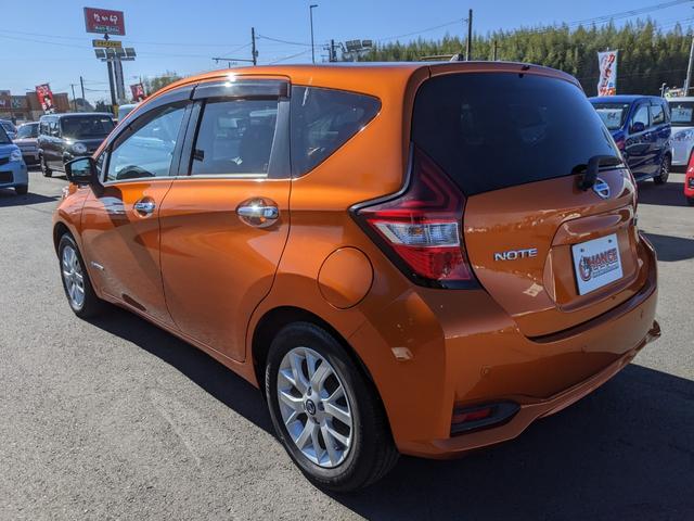 ノート e-パワー X Vセレクション アルパインナビ 全方位カメラ フルセグTV Bluetooth デジタルインナーミラー レーンアシスト CD DVD ETC 衝突被害軽減ブレーキ LEDヘッドライト オートライト 純正15インチAW(9枚目)