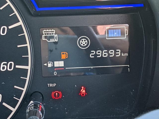 ノート e-パワー X Vセレクション アルパインナビ 全方位カメラ フルセグTV Bluetooth デジタルインナーミラー レーンアシスト CD DVD ETC 衝突被害軽減ブレーキ LEDヘッドライト オートライト 純正15インチAW(15枚目)