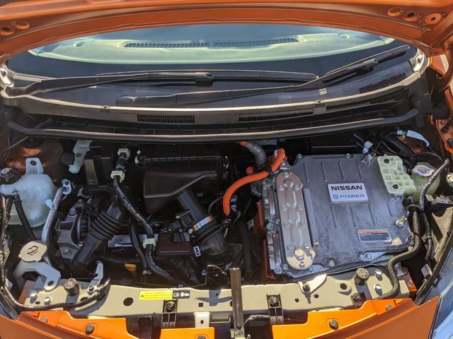 ノート e-パワー X Vセレクション アルパインナビ 全方位カメラ フルセグTV Bluetooth デジタルインナーミラー レーンアシスト CD DVD ETC 衝突被害軽減ブレーキ LEDヘッドライト オートライト 純正15インチAW(64枚目)