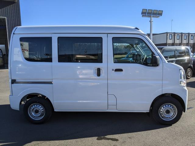 エブリイ PAリミテッド 未使用車 ハイルーフ ラジオ アイドリングストップ 横滑り防止 衝突被害軽減ブレーキ レーンアシスト コーナーセンサー キーレス(6枚目)