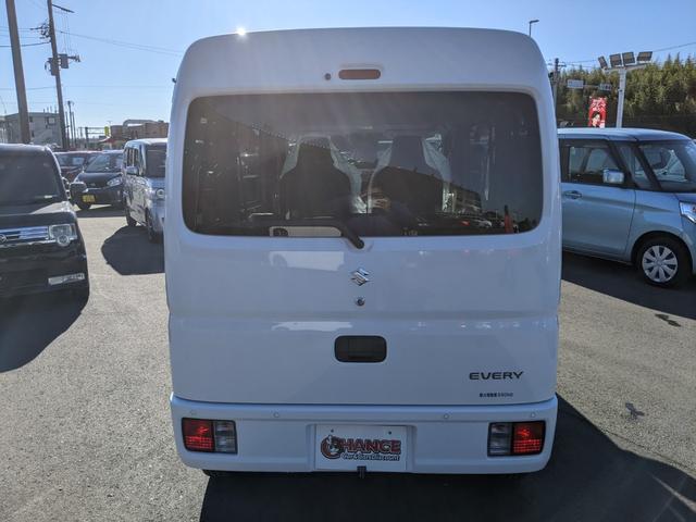 エブリイ PAリミテッド 未使用車 ハイルーフ ラジオ アイドリングストップ 横滑り防止 衝突被害軽減ブレーキ レーンアシスト コーナーセンサー キーレス(8枚目)