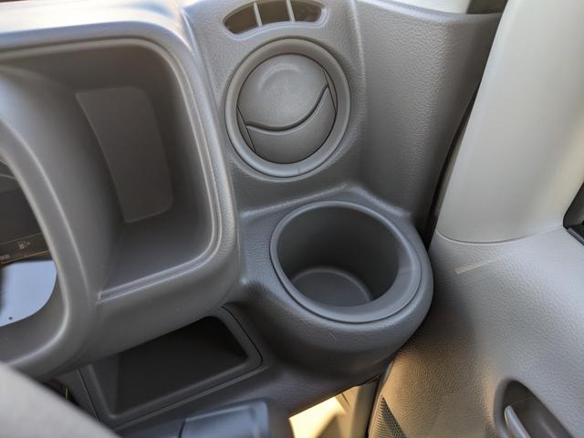 エブリイ PAリミテッド 未使用車 ハイルーフ ラジオ アイドリングストップ 横滑り防止 衝突被害軽減ブレーキ レーンアシスト コーナーセンサー キーレス(29枚目)