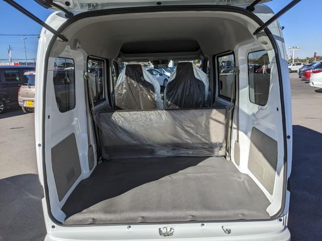 エブリイ PAリミテッド 未使用車 ハイルーフ ラジオ アイドリングストップ 横滑り防止 衝突被害軽減ブレーキ レーンアシスト コーナーセンサー キーレス(37枚目)