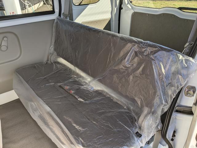 エブリイ PAリミテッド 未使用車 ハイルーフ ラジオ アイドリングストップ 横滑り防止 衝突被害軽減ブレーキ レーンアシスト コーナーセンサー キーレス(41枚目)