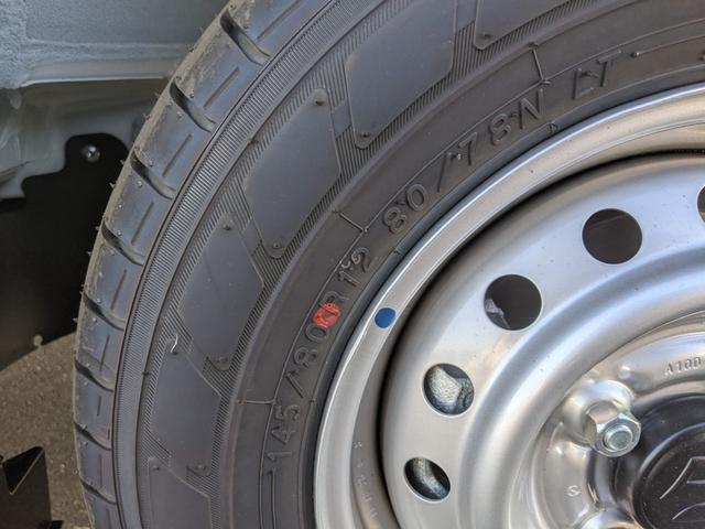 エブリイ PAリミテッド 未使用車 ハイルーフ ラジオ アイドリングストップ 横滑り防止 衝突被害軽減ブレーキ レーンアシスト コーナーセンサー キーレス(50枚目)