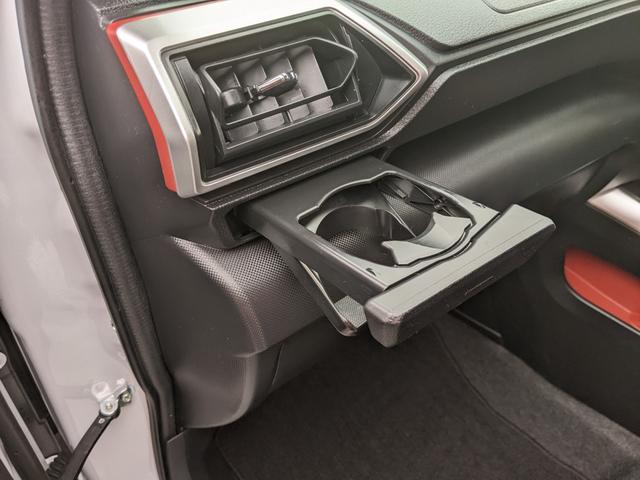 DAIHATSU ROCKY X HEV