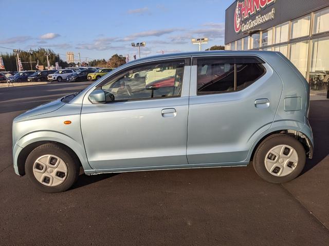 アルト Ｌ　ＣＤ　アイドリングストップ　キーレス　電動格納ミラー　シートヒーター　オートライト（10枚目）