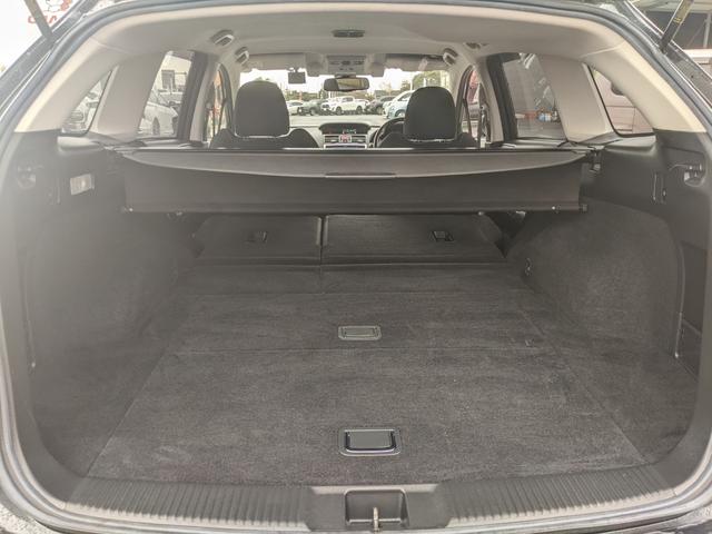 レヴォーグ １．６ＧＴ－Ｓアイサイト　プラウドエディション　カロッツェリアナビ　バックカメラ　サイドカメラ　フルセグＴＶ　ＣＤ　ＤＶＤ　ｂｌｕｅｔｏｏｔｈ　ＥＴＣ　レーダークルーズコントロール　前後ドライブレコーダー　４ＷＤ　パワーシート　衝突軽減ブレーキ（49枚目）