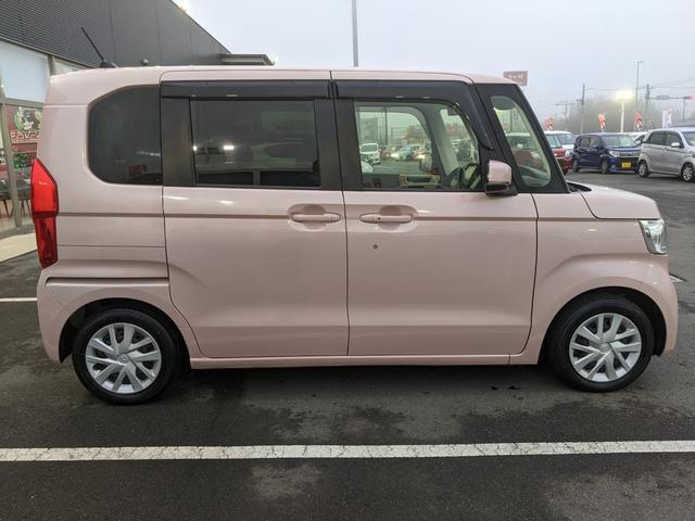 Ｎ－ＢＯＸ 　純正ナビ　Ｂｌｕｅｔｏｏｔｈ　フルセグＴＶ　片側パワスラ　Ｂカメラ　シートヒーター　レーダークルーズコントロール　レーンアシスト　横滑り防止　衝突被害軽減ブレーキ　ＬＥＤヘッドライト　オートライト（6枚目）