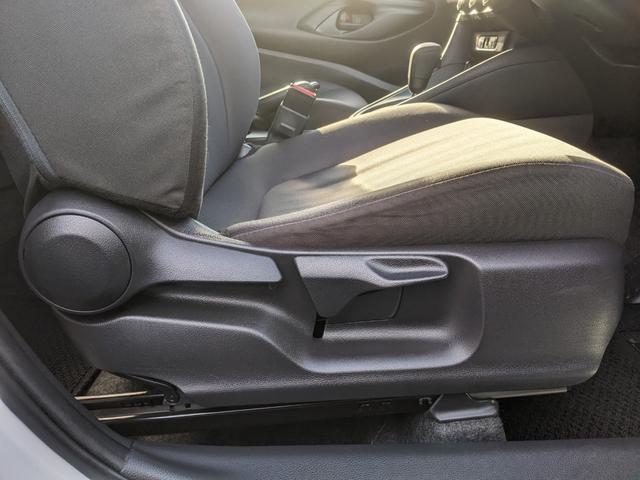 ヤリス Ｘ　レンタカーアップ　純正ナビ　Ｂカメラ　Ｂｌｕｅｔｏｏｔｈ　衝突被害軽減ブレーキ　横滑り防止　レーンアシスト　コーナーセンサー　スマートキー　電動格納ミラー　オートライト（38枚目）