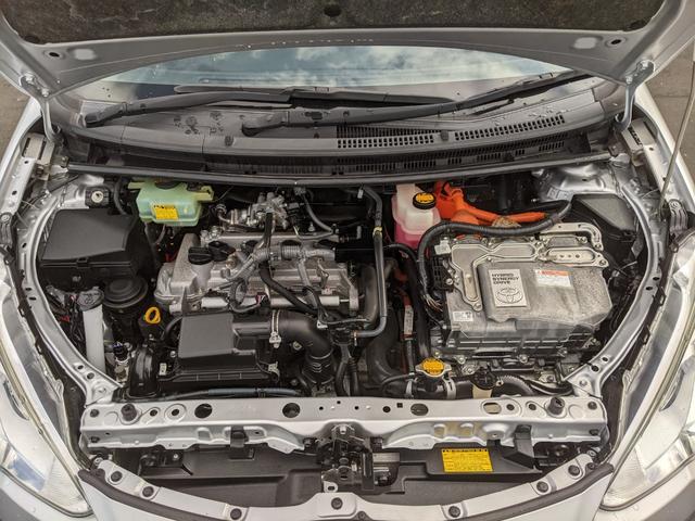 アクア Ｇブラックソフトレザーセレクション　純正ナビ　ＣＤ　ＤＶＤ　フルセグＴＶ　Ｂｌｕｅｔｏｏｔｈ　Ｂカメラ　ＥＴＣ　横滑り防止　クルーズコントロール　スマートキー　電動格納ミラー　ＨＩＤヘッドライト　モデリスタ１５インチＡＷ（61枚目）