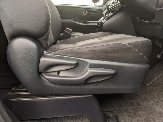 ヴォクシー ハイブリッドＺＳ　モデリスタエアロ　９インチ純正ナビ　フリップダウンモニター　両側パワースライドドア　シートヒーター　フルセグＴＢｌｕｅｔｏｏｔｈ　衝突被害軽減ブレーキ　レーンアシスト　ＬＥＤヘッドライト　フォグランプ（37枚目）