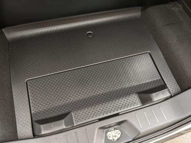 トール カスタムＧ　純正ナビ　Ｂカメラ　全方位カメラ　フルセグＴＶ　ＣＤ　ＤＶＤ　Ｂｌｕｅｔｏｏｔｈ　衝突被害軽減ブレーキ　コーナーセンサー　レーダークルーズコントロール　前後ドライブレコーダー　ＬＥＤヘッドライト（38枚目）