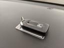 ｅ：ＨＥＶベーシック　モデュロエアロ　純正ナビ　バックカメラ　ｂｌｕｅｔｏｏｔｈ　ＣＤ　ＤＶＤ　衝突被害軽減ブレーキ　ＥＴＣ　ホンダセンシングＬＥＤヘッドライト　コーナーセンサー（33枚目）