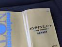 ハイブリッド 社外ナビ フルセグ CD DVD 横滑り防止 コーナーセンサー 片側パワースライドドア クルーズコントロール オートライト ETC キーレス HIDヘッドライト 電動格納ミラー(45枚目)