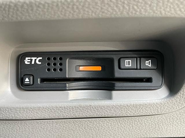 インサイト Ｌ　１年保証付　走行４２千Ｋｍ　純正ＨＤＤナビ　バックカメラ　ＥＴＣ（17枚目）