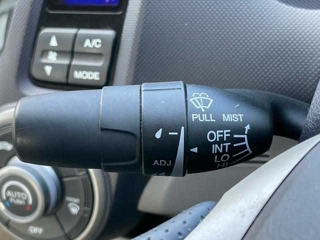 インサイト Ｌ　１年保証付　走行４２千Ｋｍ　純正ＨＤＤナビ　バックカメラ　ＥＴＣ（23枚目）