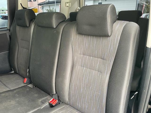 ヴォクシー ZS 煌 1年保証付(42枚目)