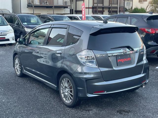 フィットハイブリッド ＲＳ　１年保証付（9枚目）