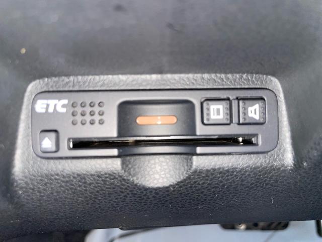 フィットハイブリッド ＲＳ　１年保証付（17枚目）