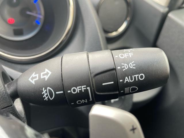 フィットハイブリッド ＲＳ　１年保証付（23枚目）