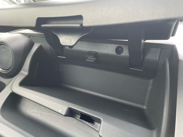 フィットハイブリッド ＲＳ　１年保証付（54枚目）