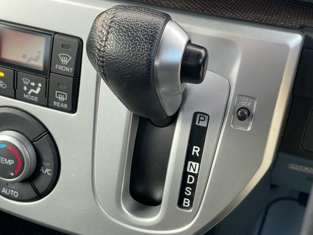 エンジン系・ブレーキ系・オイル系・ベルト系・電装系等の主要部分から細かい部分まで点検します！